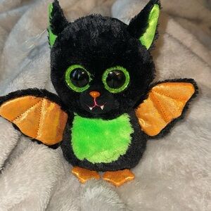 Ty Beanie Boos TySilk Beastie Bat Green Glitter Eyes Orange Wings and Feet